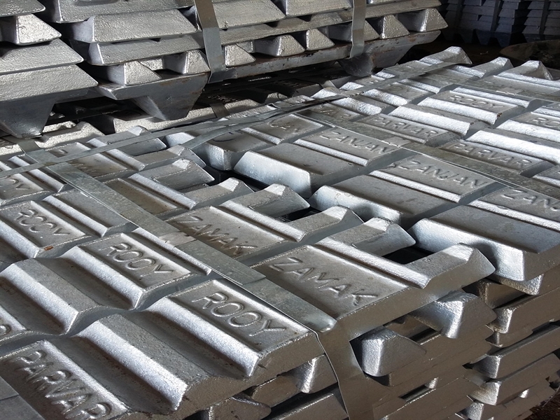 Supply of 218 thousand tons of zinc dust and steel in commodity exchange